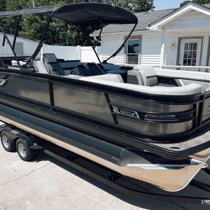 2024 Godfrey AquaPatio 25' Bar Entertainer Tritoon - 255 CBE