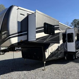2023 DRV Mobile Suites Luxury 44 ORLANDO